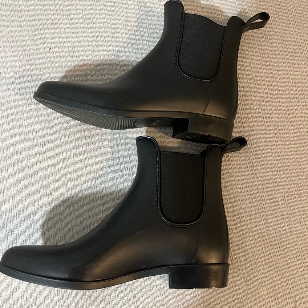 Jcrew Mercantile women’s black ankle rain boots